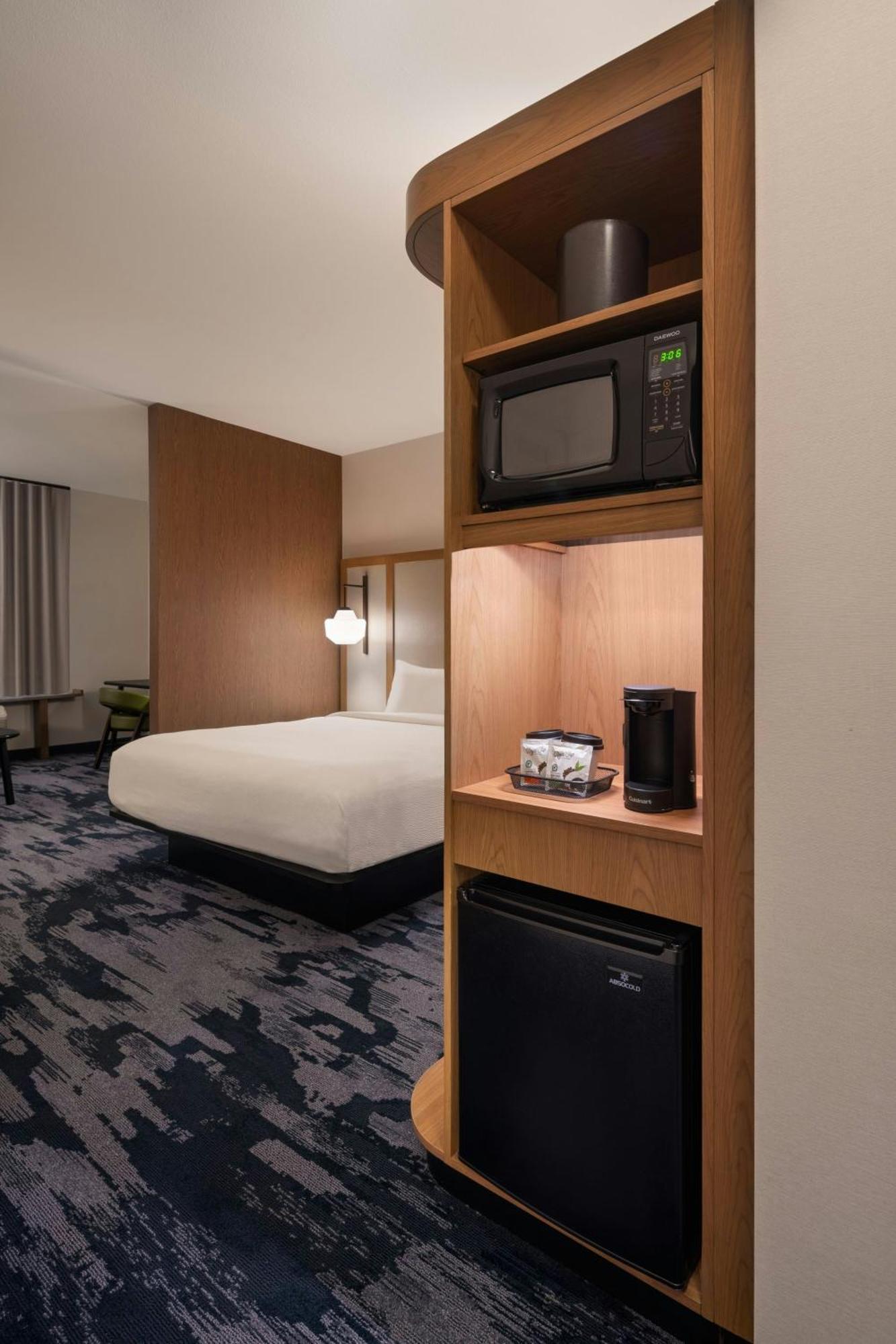 Fairfield & By Marriott Cleveland Tiedeman Road Brooklyn